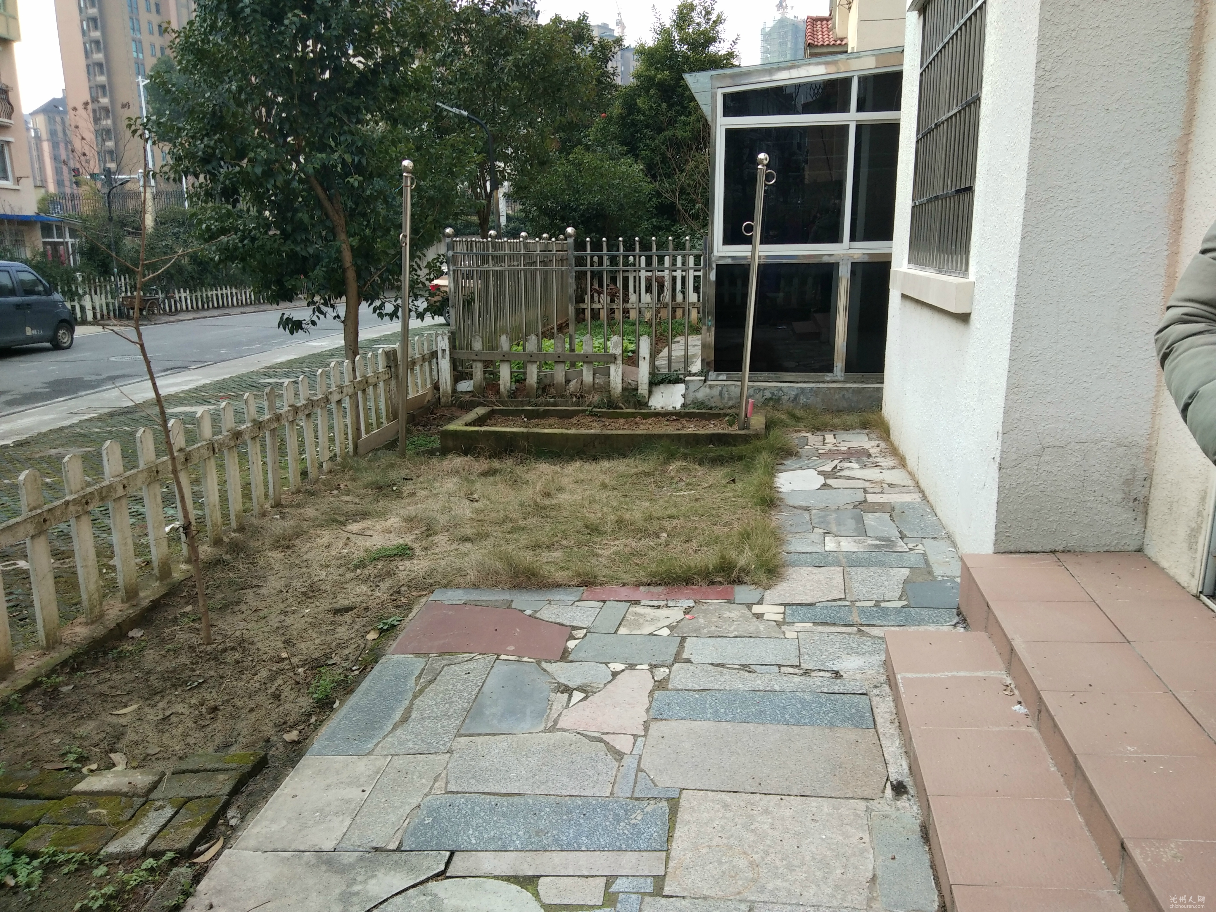 碧桂园多层一楼带院子,采光通风皆好,当空不回潮,精装